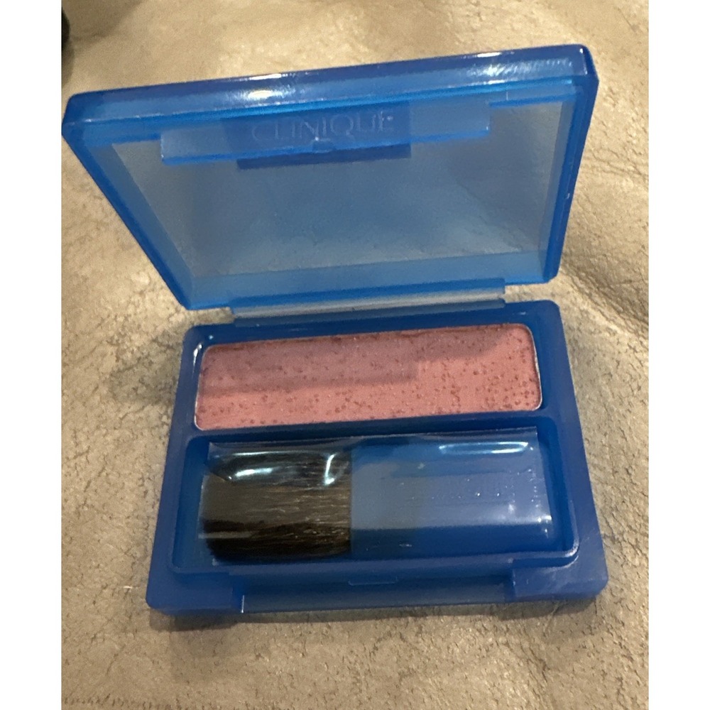Soft Pressed Powder Blusher 01 New Clover Clinique .07 Oz